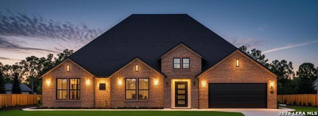 286 Firewheel Loop, Floresville