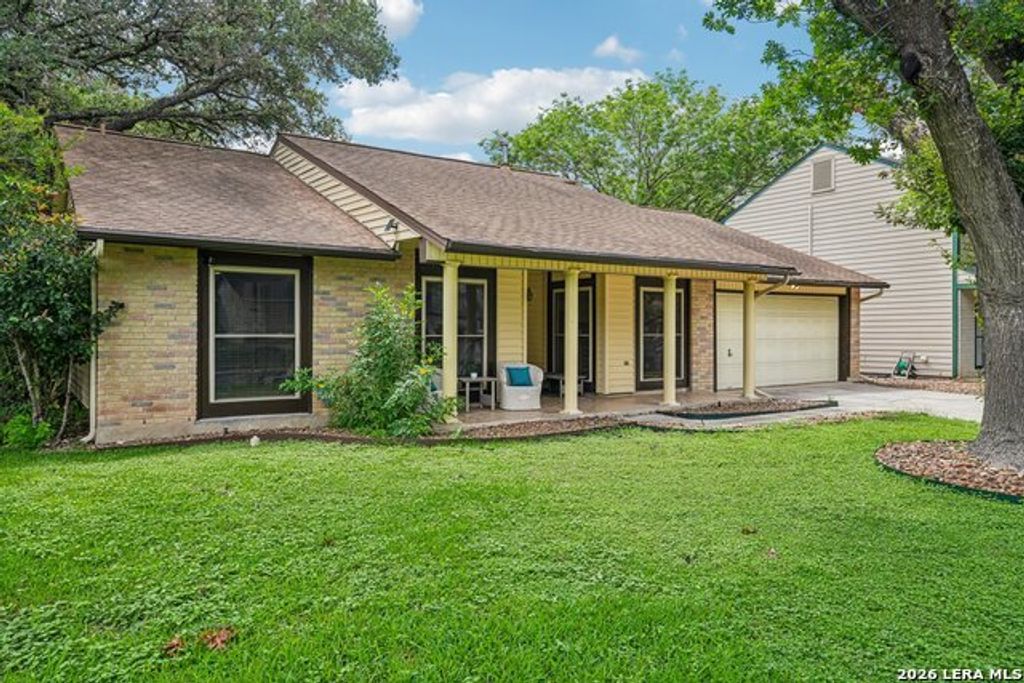 16319 Falcon Hill St, San Antonio