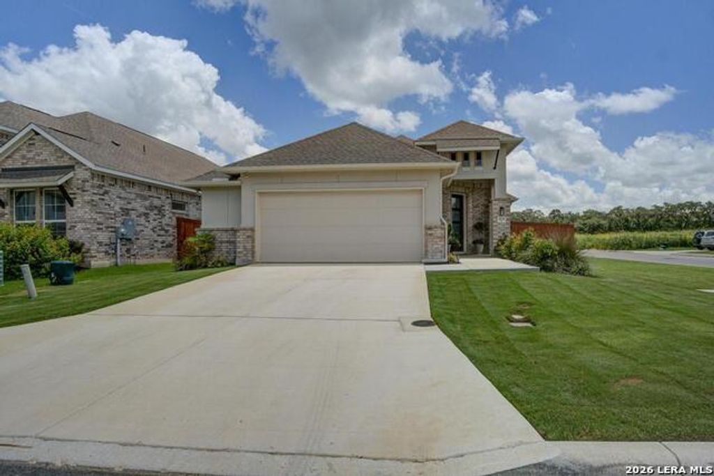 108 Mallorys Way, Castroville