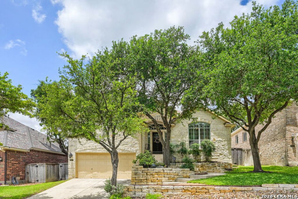 18647 Rogers Glen, San Antonio