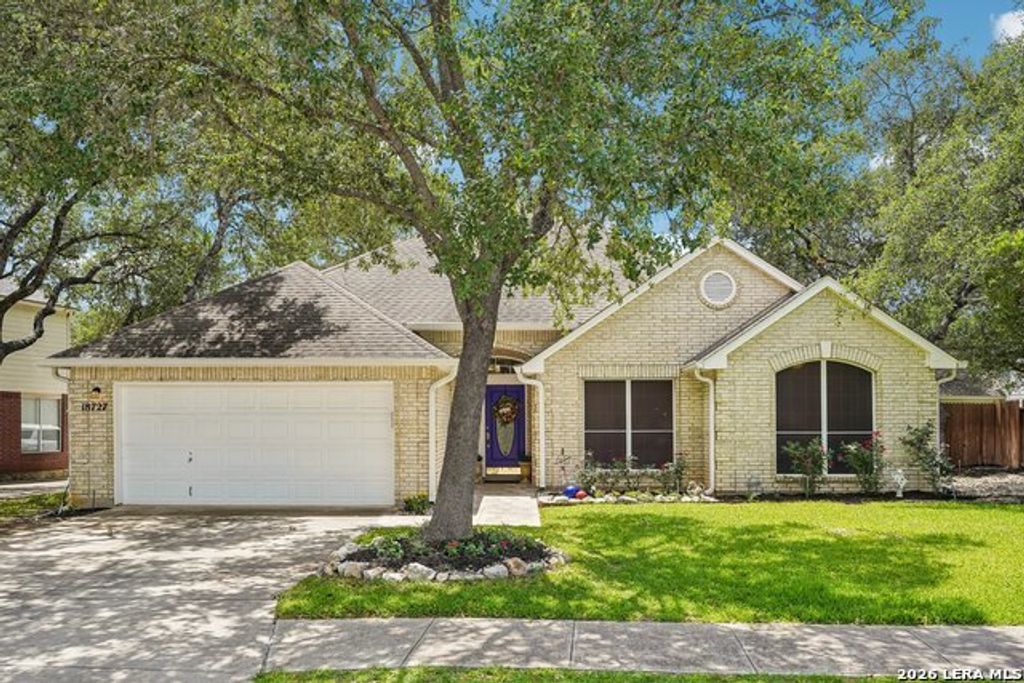 18727 Surreywood, San Antonio