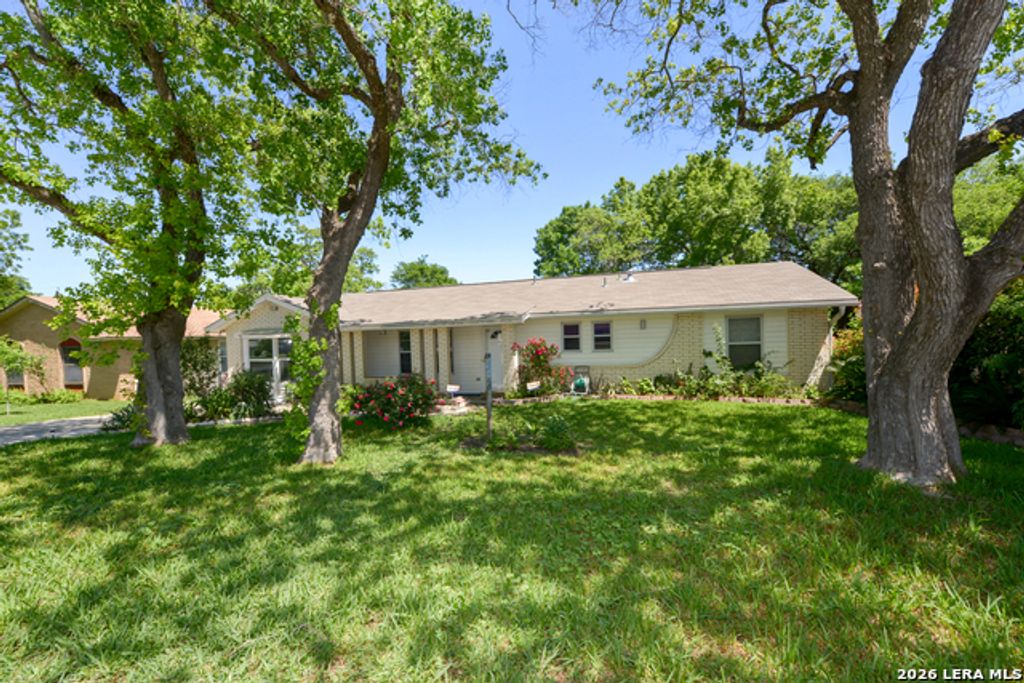 1214 Kenrock St, San Antonio