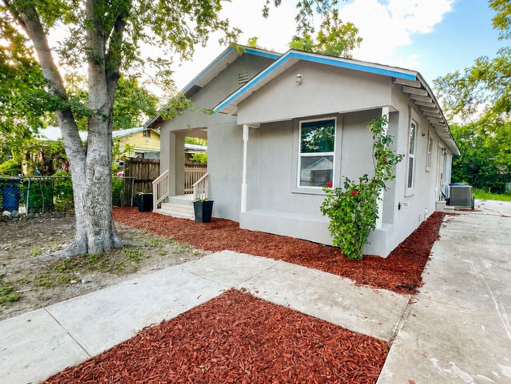 839 Jean St, San Antonio