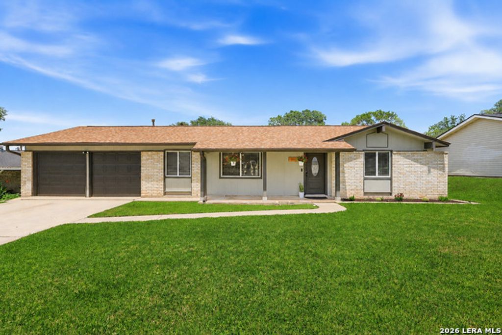 12902 Lone Shadow Trail, Live Oak
