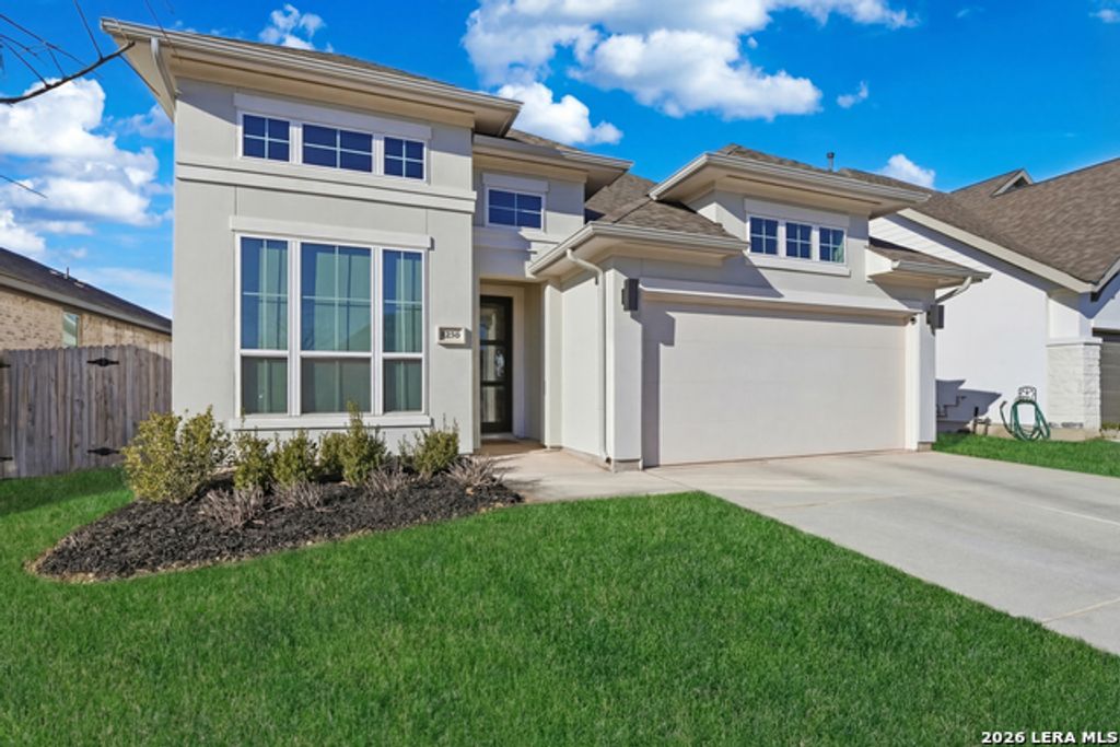 1956 Creekview, Seguin