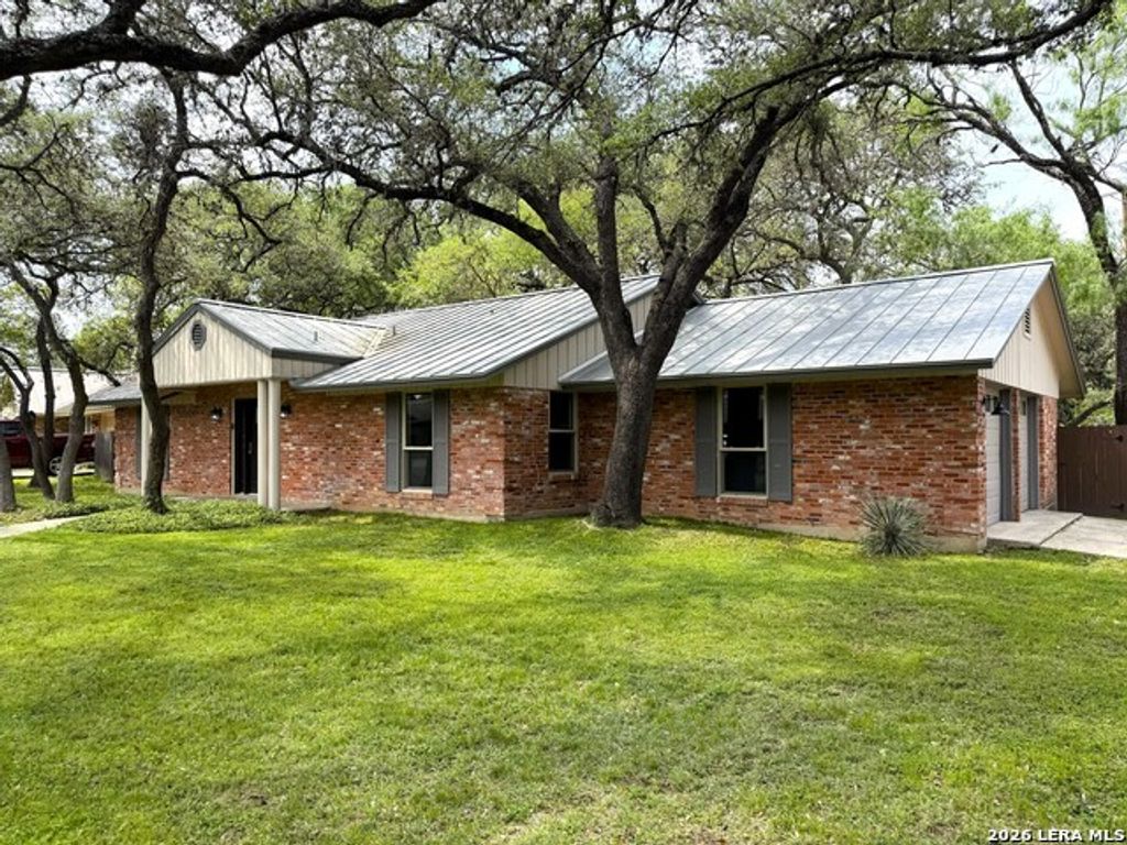 903 Fabulous Dr, San Antonio