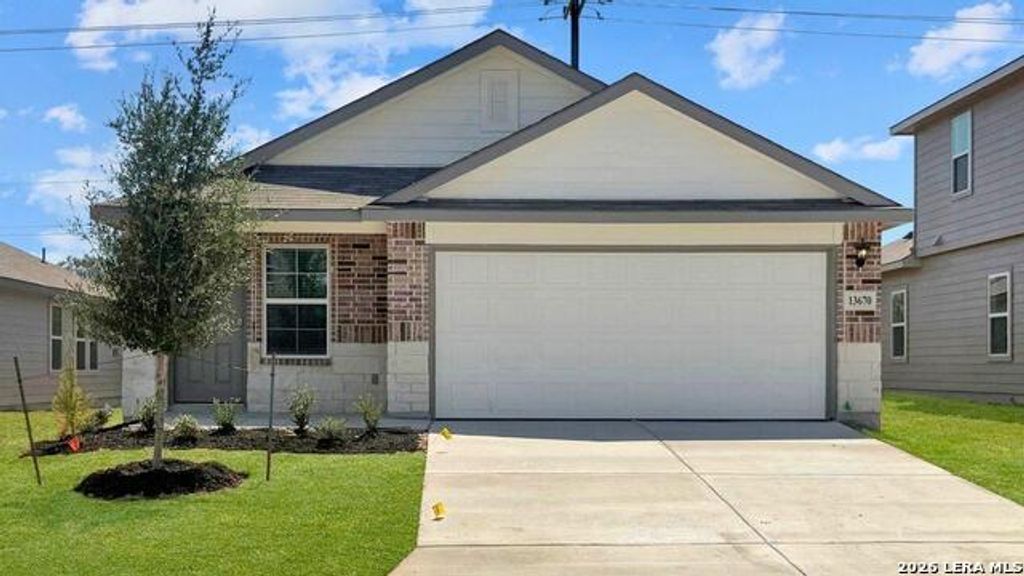 13670 Gunnison Quartz, San Antonio