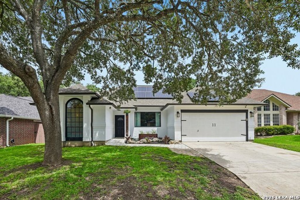 14215 Silverhollow, San Antonio