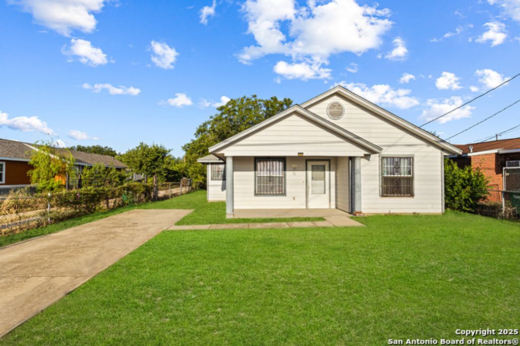 1611 S Callaghan Rd., San Antonio