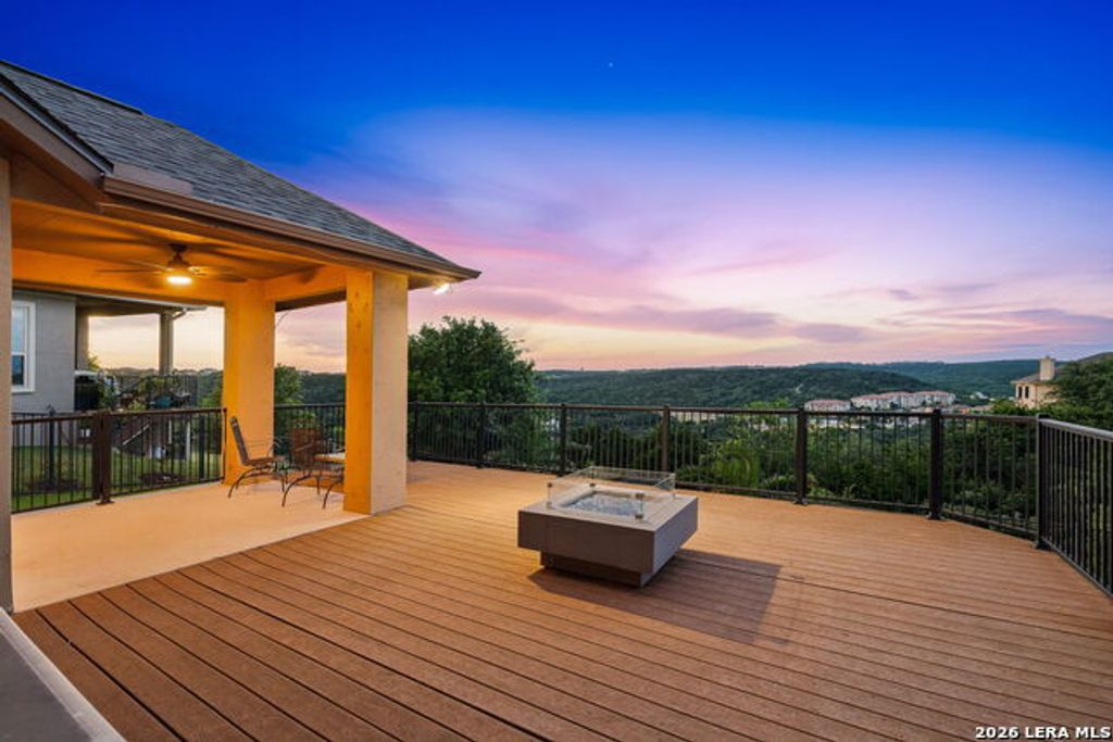 18323 Branson Falls, San Antonio