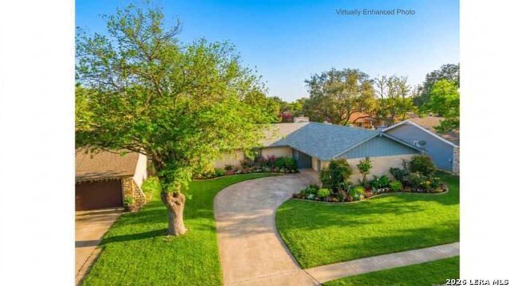 5018 Las Campanas St, San Antonio