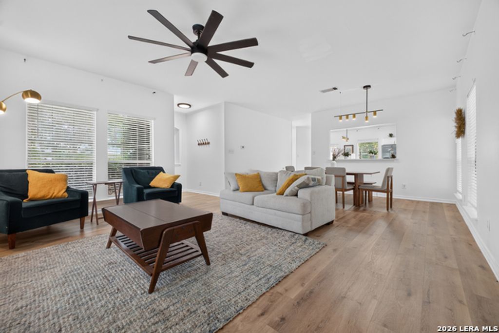 8811 Pavilion Place, San Antonio