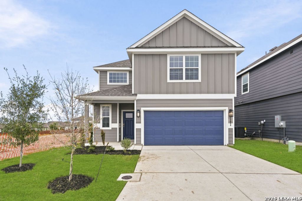 13640 Helton Pass, St Hedwig