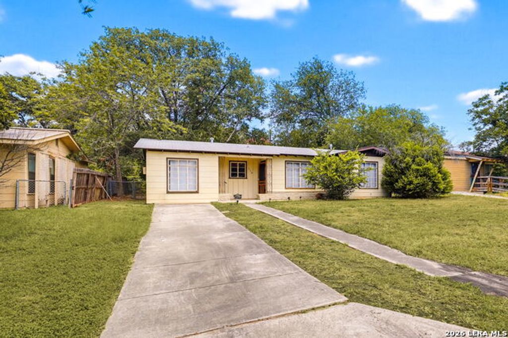 115 Loy Drive, San Antonio