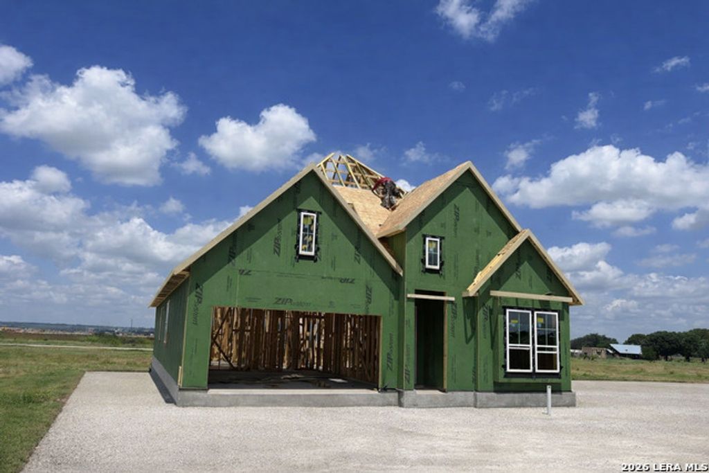 201 Heidi Hill, Castroville