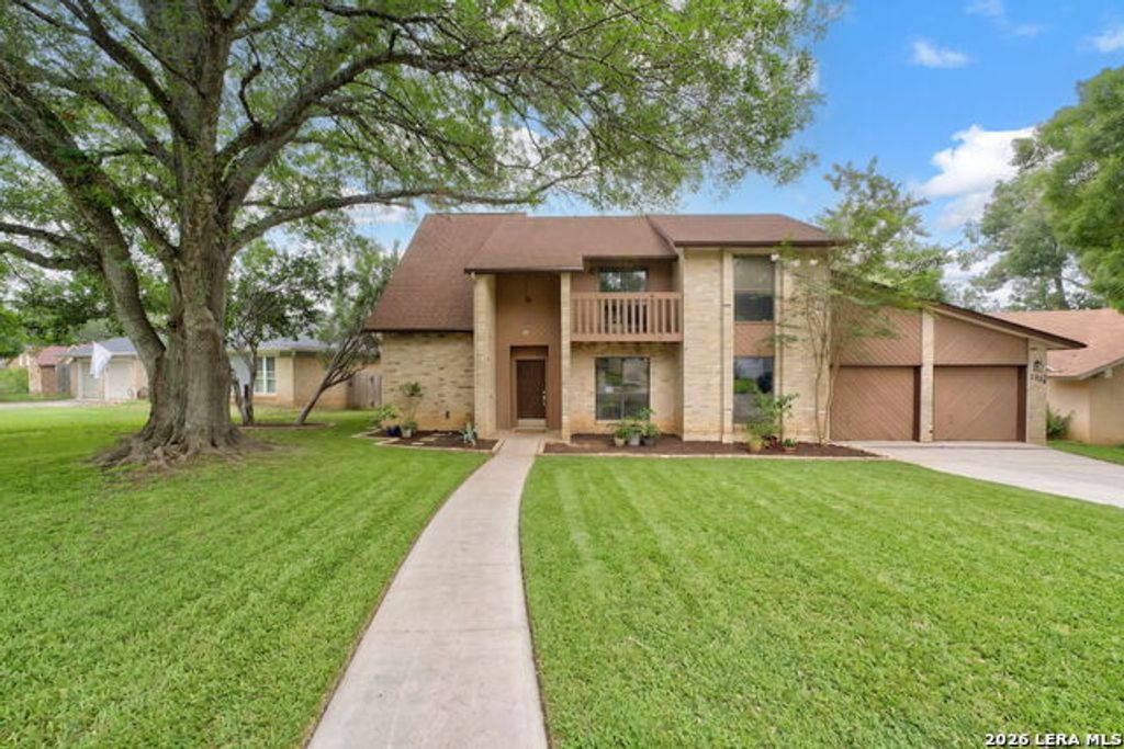 2326 Shadow Cliff Street, San Antonio