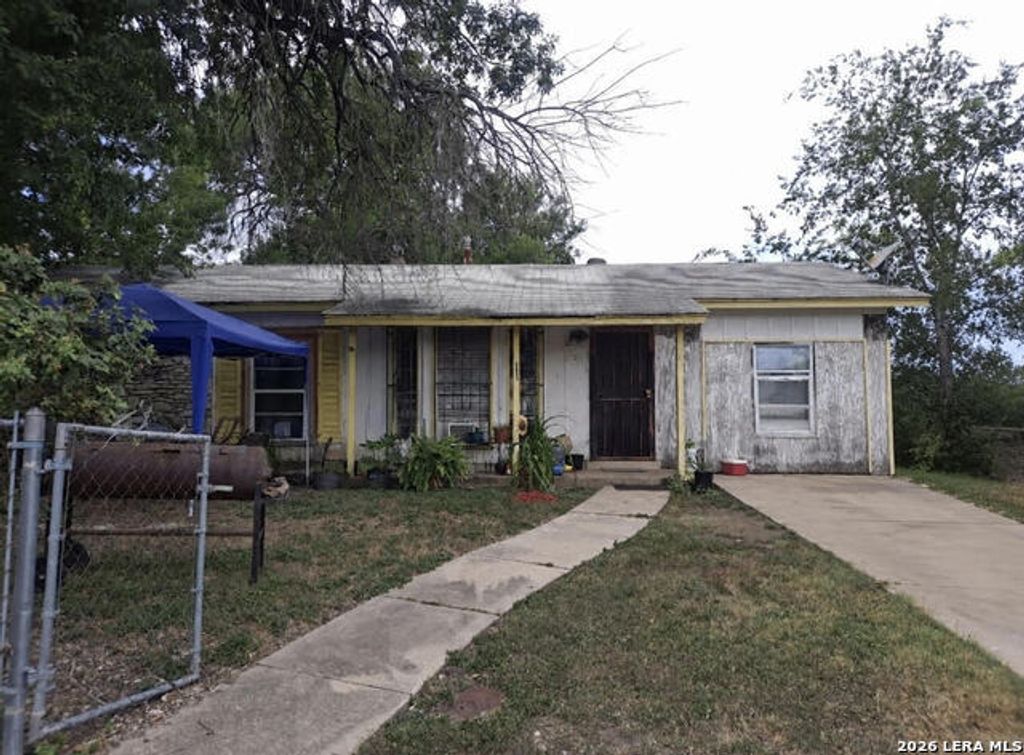2415 Gunsmoke, San Antonio