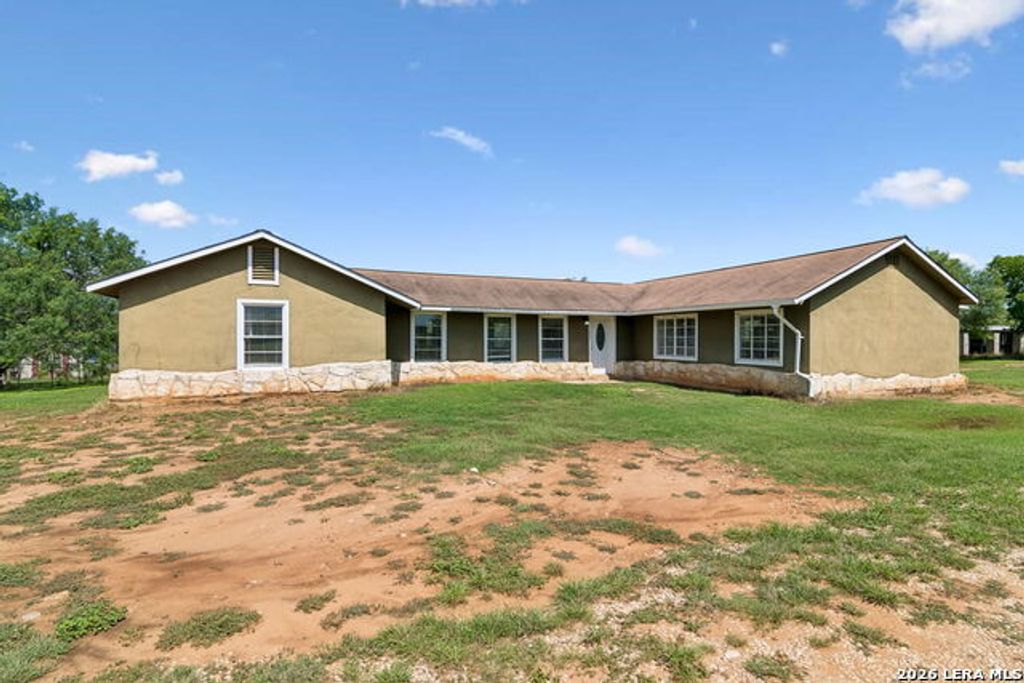 7627 Triple Oaks Dr, San Antonio