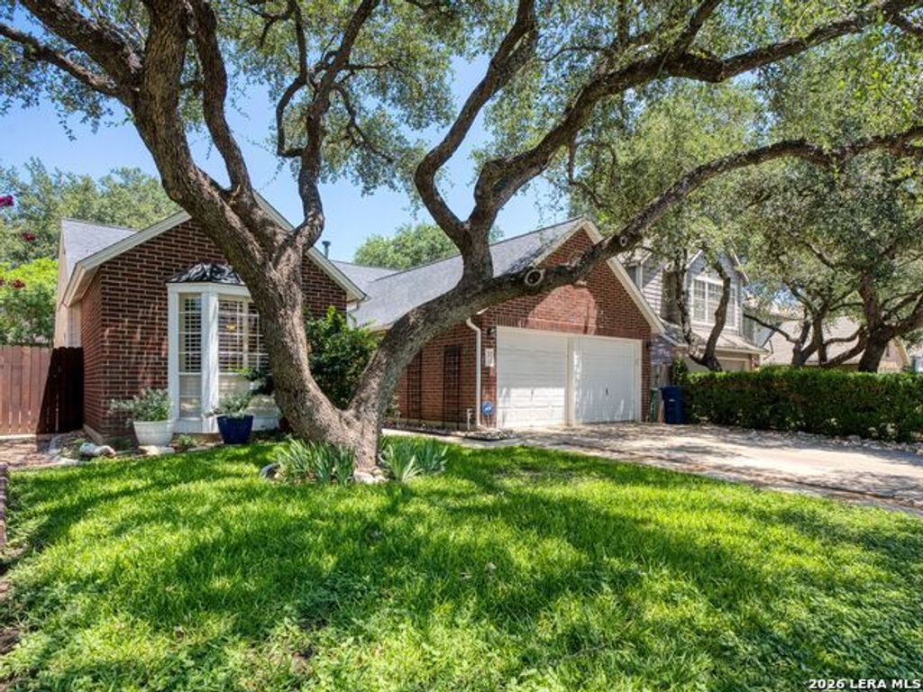 2423 Cedar Ridge, San Antonio