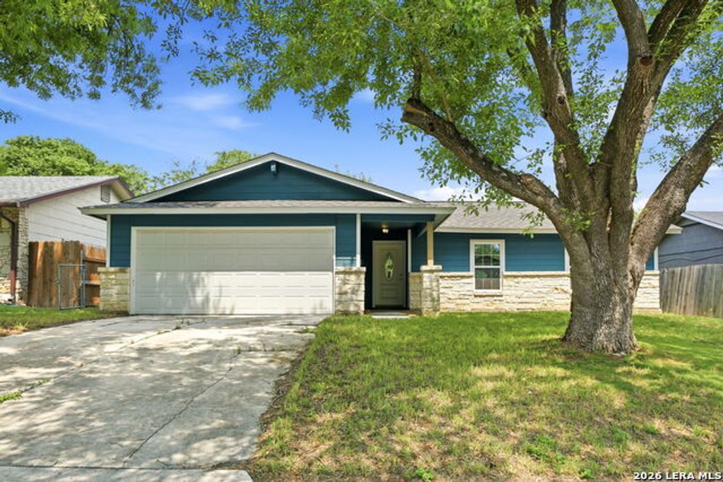 8434 Glen Shadow, San Antonio