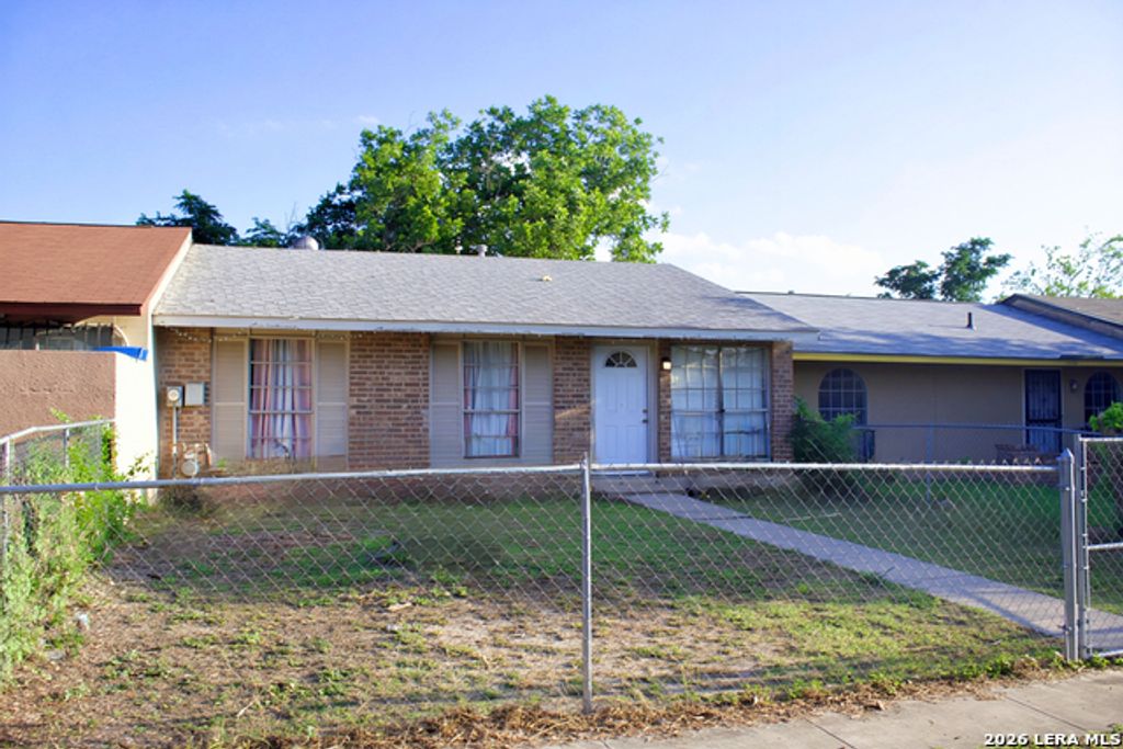 5930 Fairmeade St, San Antonio