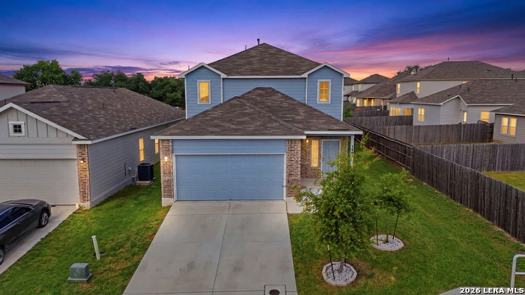 5403 Daniel Way, St Hedwig