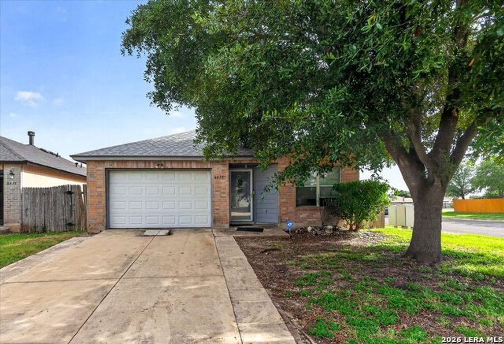 6435 Flatstone Pass, Converse