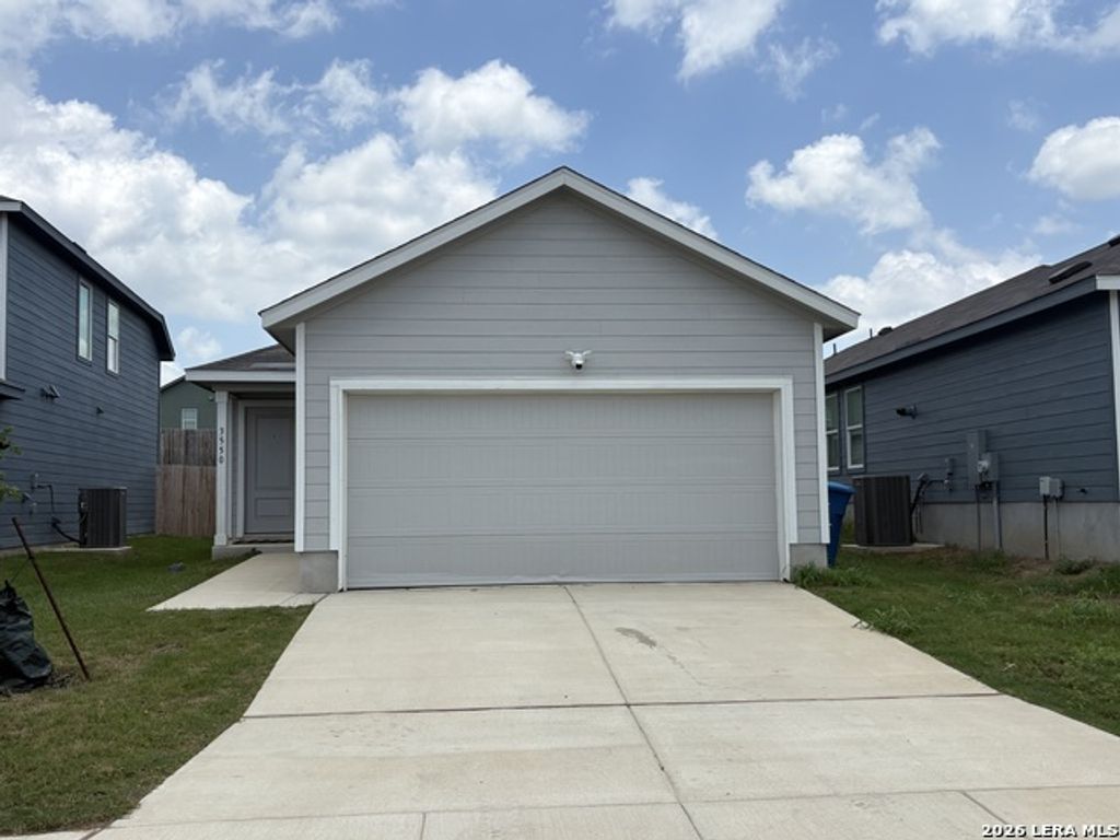 3550 Glade Creek, San Antonio