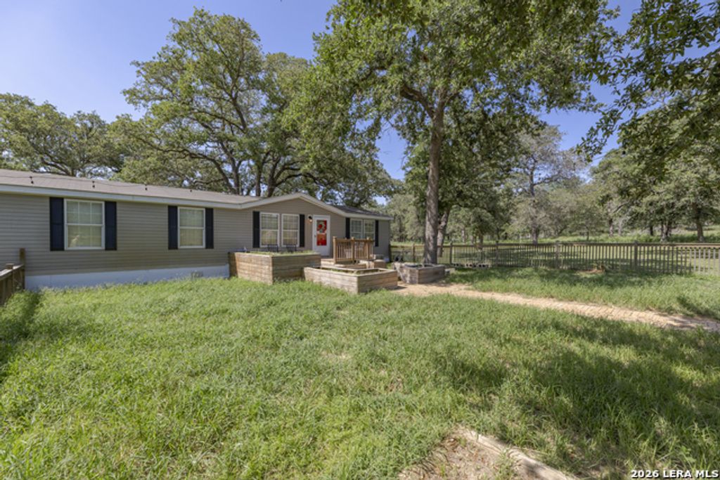 111 Longhorn Rd, Stockdale
