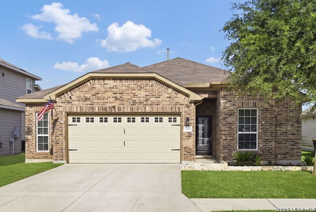12418 Belfort Pt, Schertz
