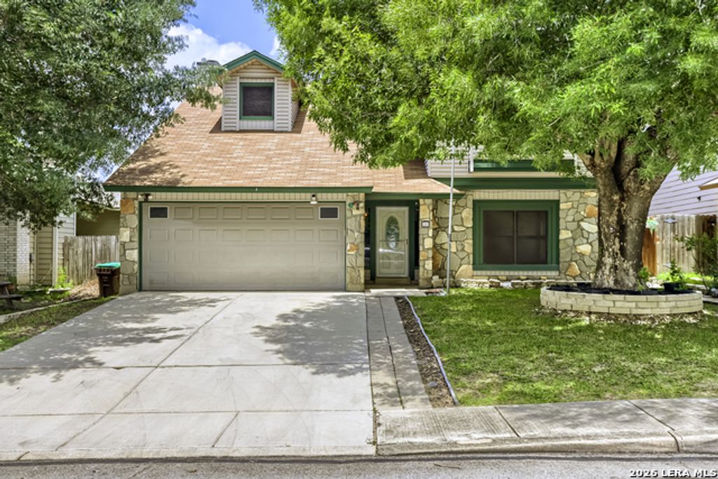 7317 Estrid Trail, San Antonio