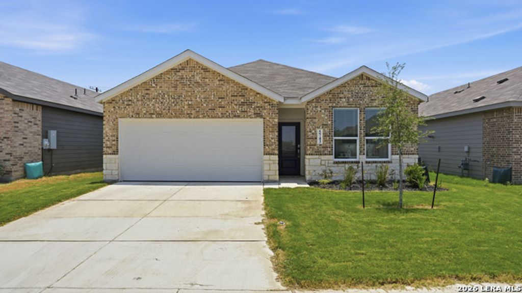 5743 Musquiz Ridge, Seguin