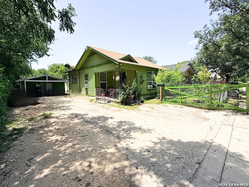 1110 W Lynwood Ave, San Antonio