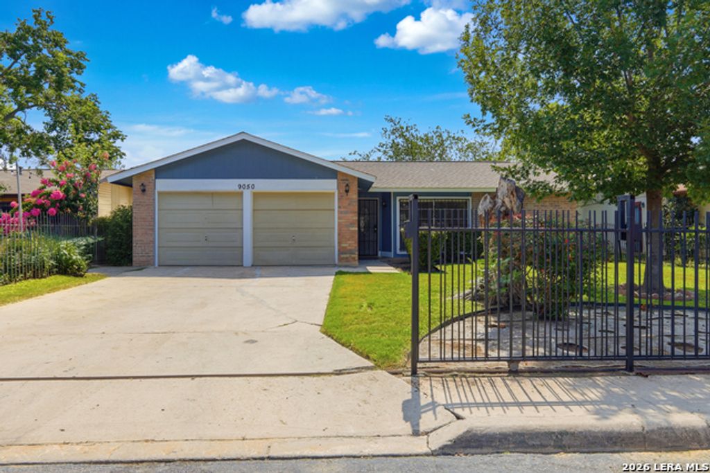 9050 Island View Street, San Antonio