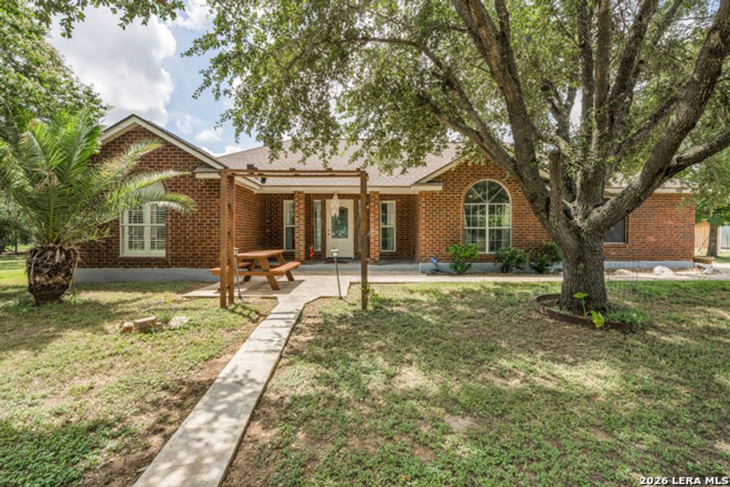 12630 Fm 1346, St Hedwig