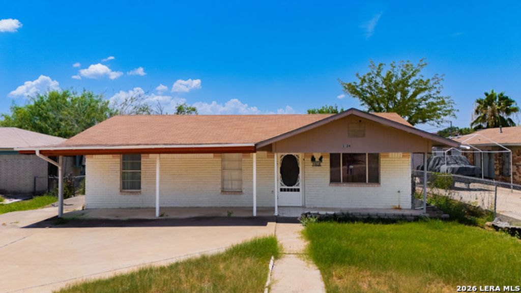 1924 Hoover St, Eagle Pass