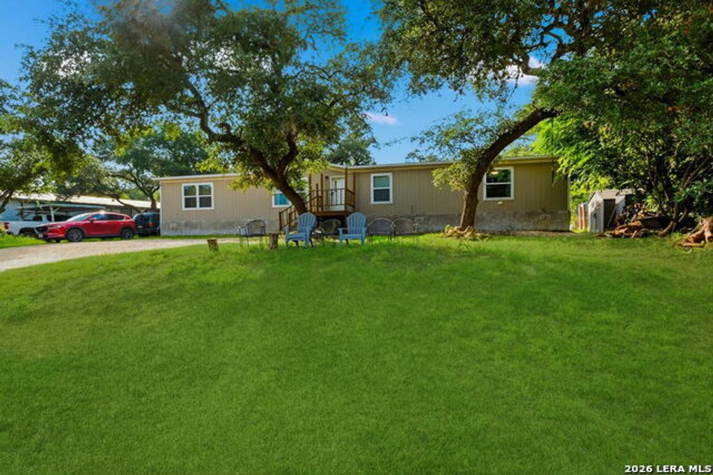 727 Yanticaw Brook Street, San Antonio