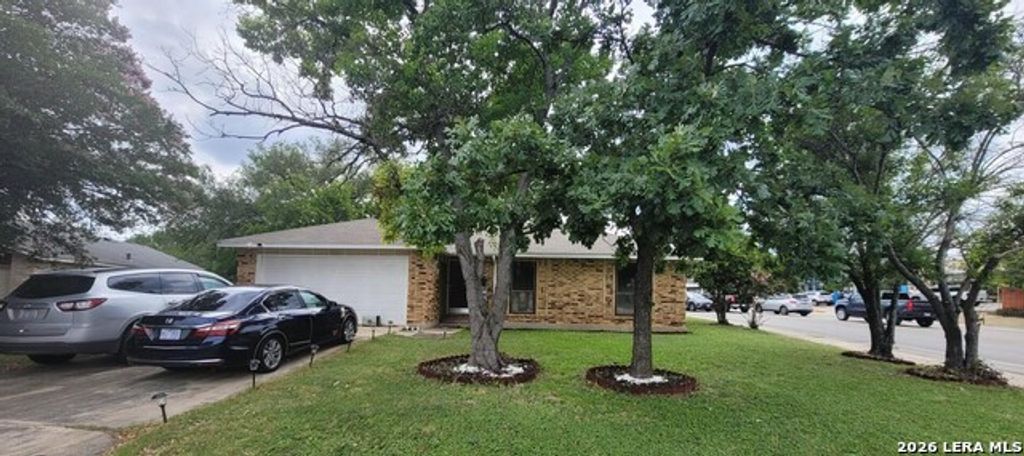 8901 Timber Cut, San Antonio