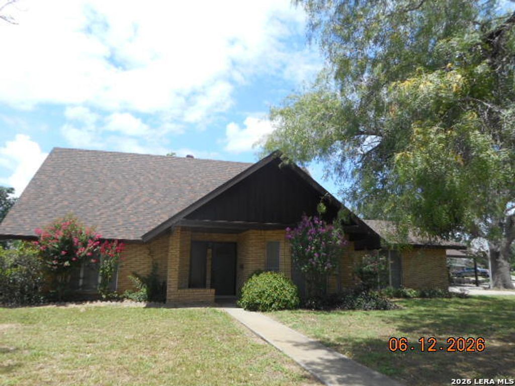 412 Chaparral Dr., Pleasanton