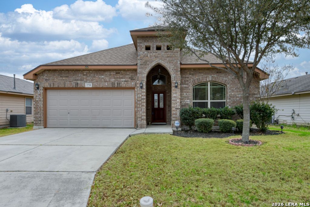 2718 Brighton Park, Converse