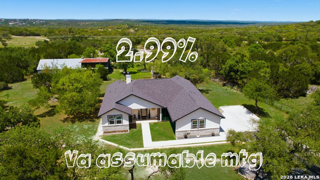624 Juniper Ct, Fischer