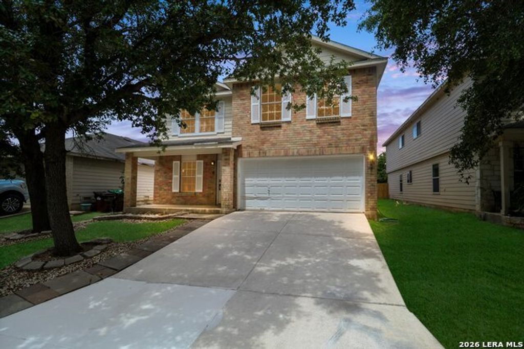 7827 Oakdale Park, San Antonio