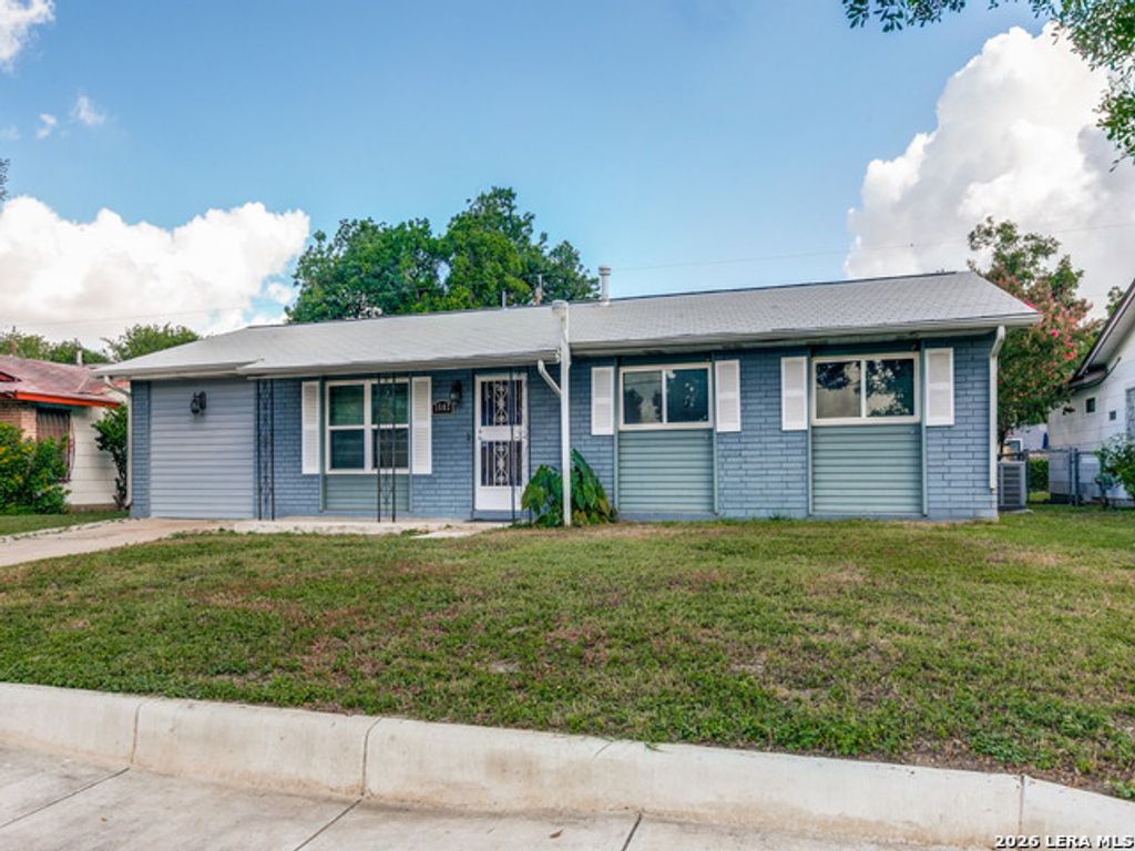 1503 W Ackard, San Antonio