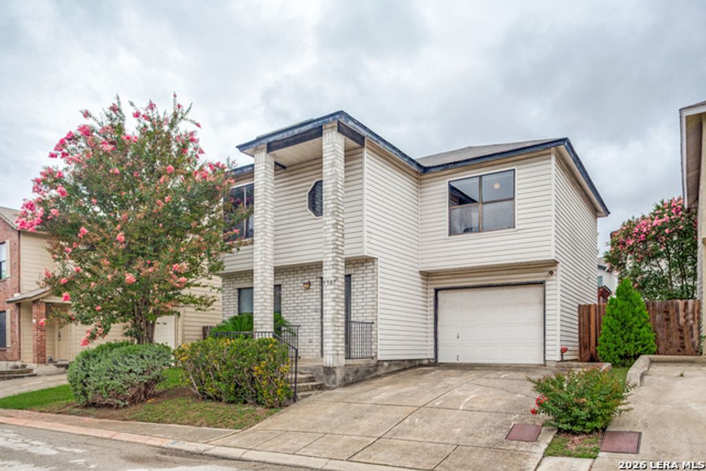 9307 Mountain Field, San Antonio