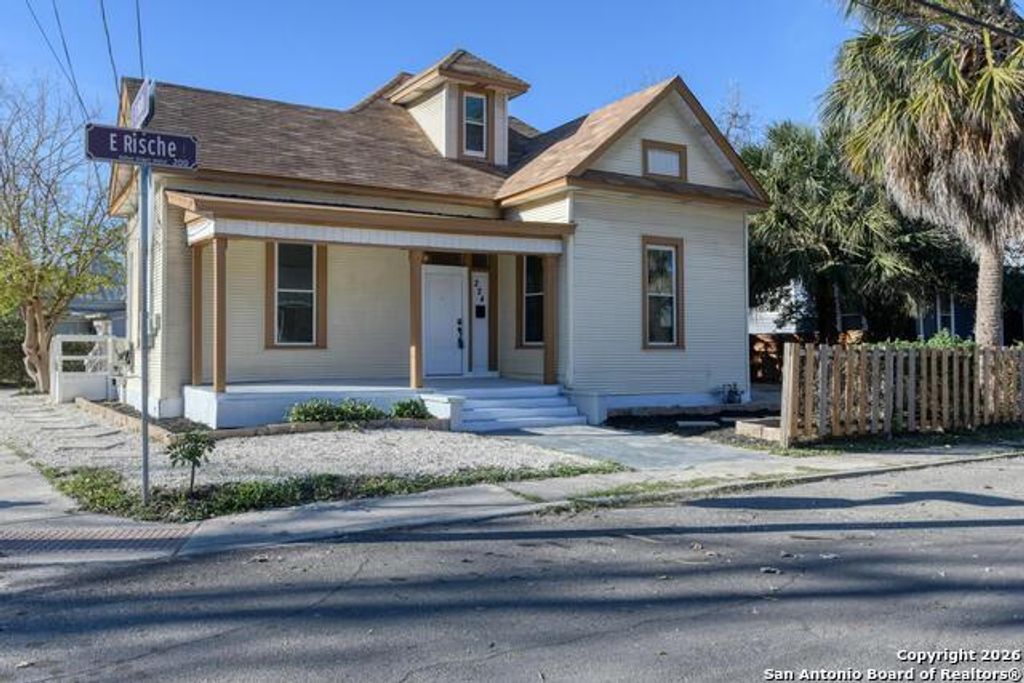 224 E Rische, San Antonio