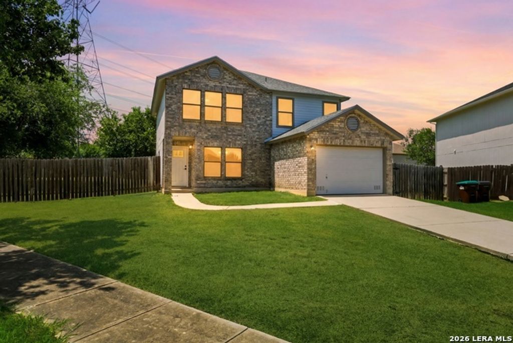 8027 Walnut Bank, San Antonio