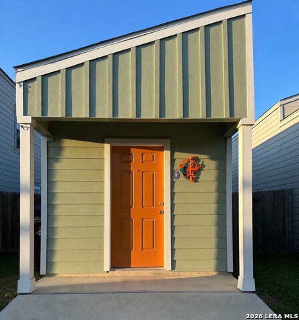 4251 Thalweg Way, San Antonio