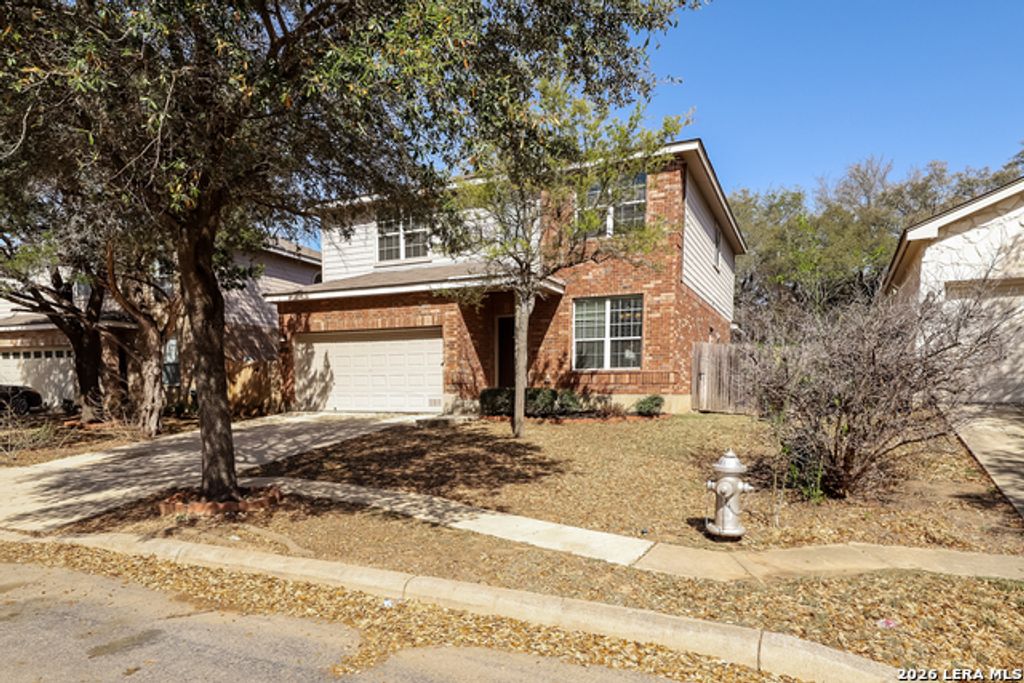 8611 Tioga Pass, Helotes