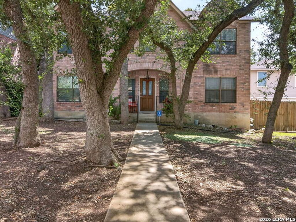 16826 Winding Oak Drive, San Antonio