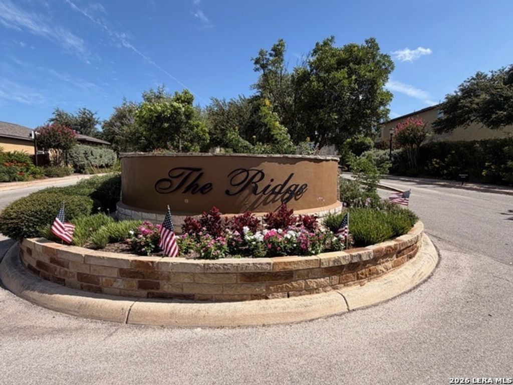 26120 Starling Hl, San Antonio